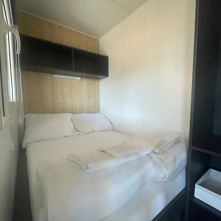 Mobile Homes With Sea View - Camp Croatia, Hébergement de vacances *