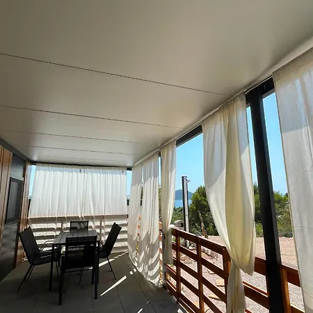 Hébergement de vacances Mobile Homes With Sea View - Camp Croatia,