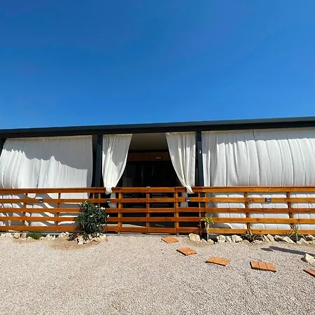 Hébergement de vacances Mobile Homes With Sea View - Camp Croatia,